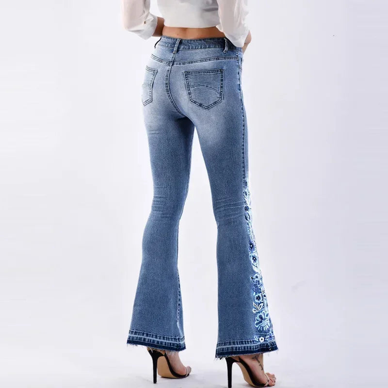ג׳ינס דגם איריס